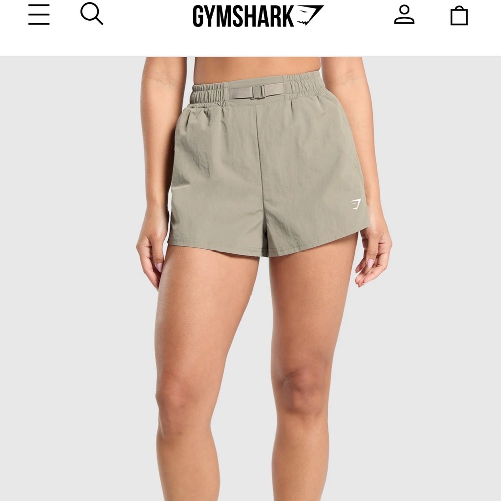 Gymshark M  Buckle Waisted Shorts